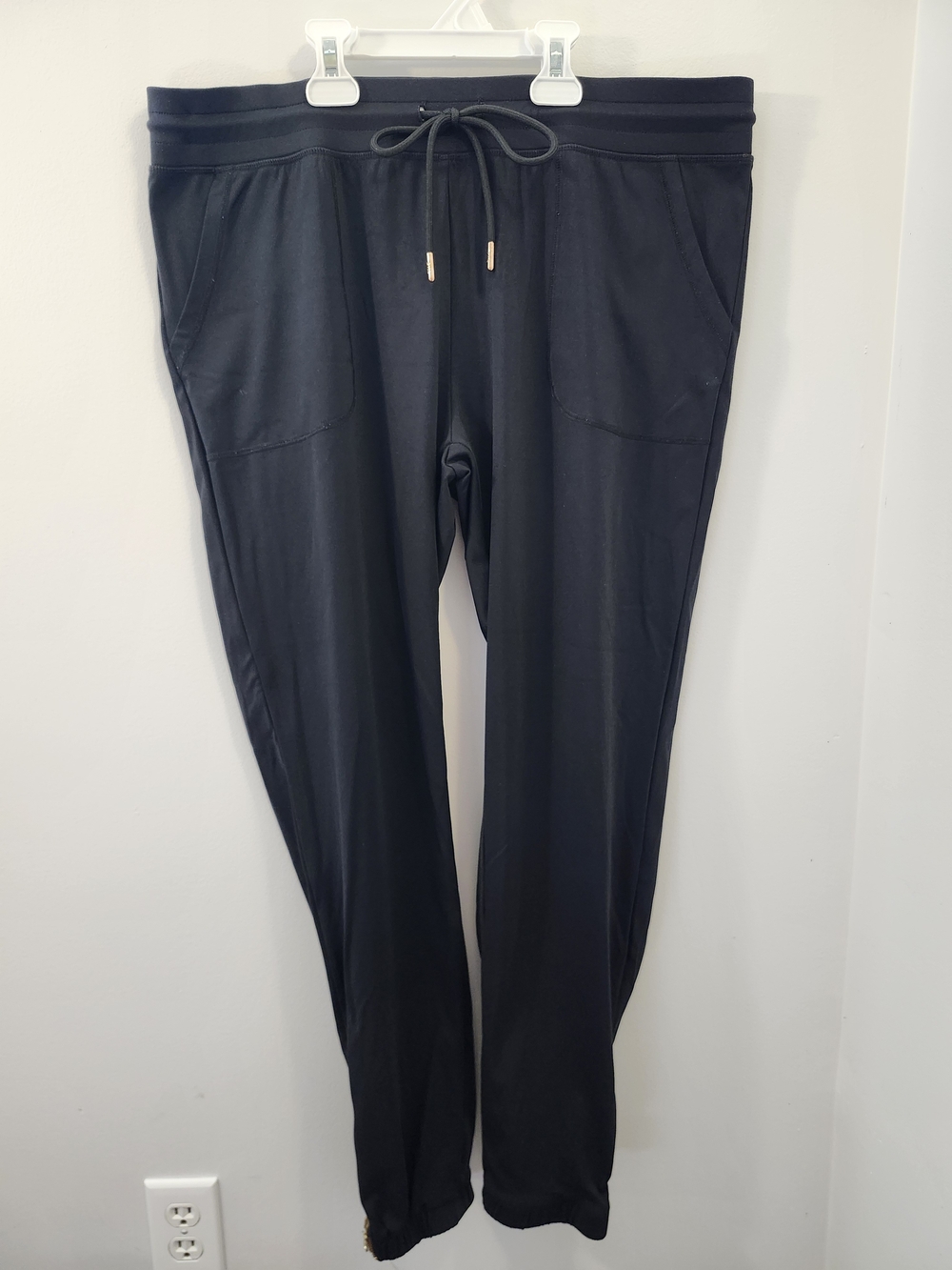 ZYIA Navy Peak Zipper Ankle Jogger Pants